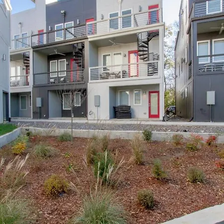 Villa Relaxing Urban Escape Minutes To Downtown